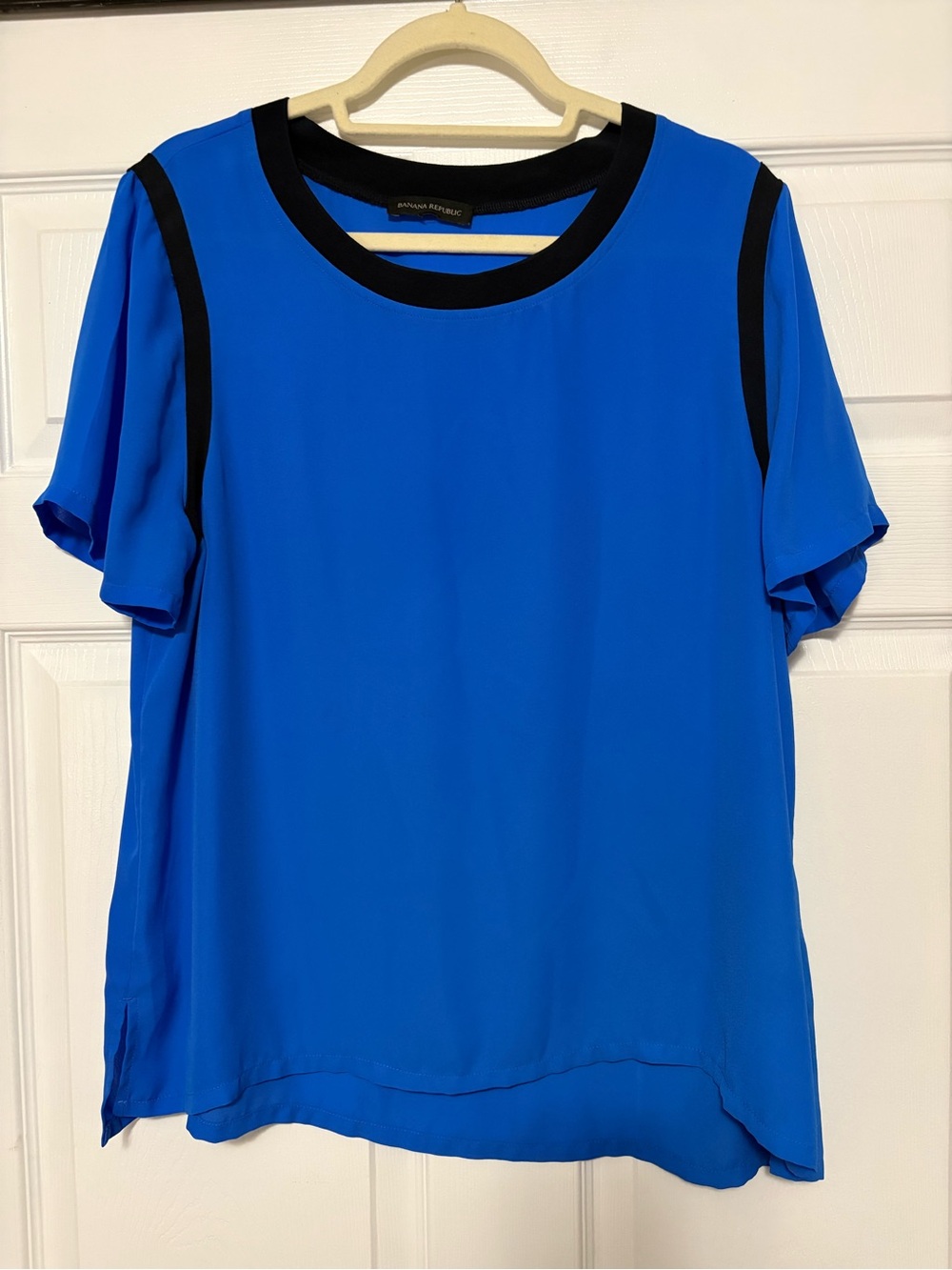 Banana Republic Blue and Black Short Sleeve Blouse